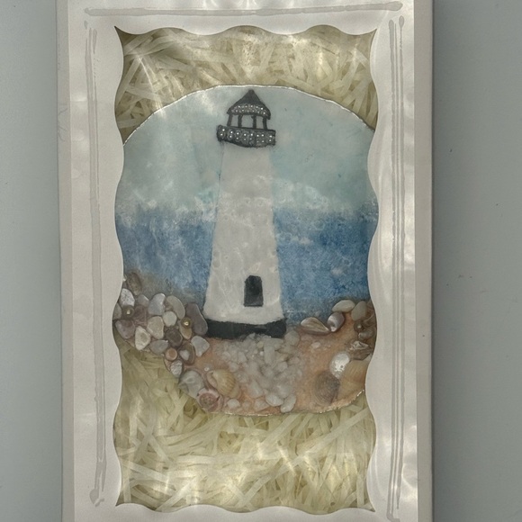 Handcrafted Seaside Glow Lighthouse - Picture 6 of 7